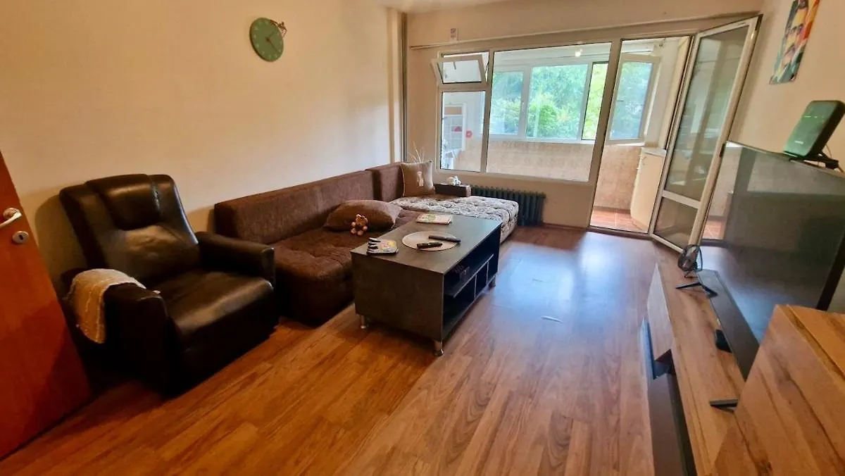 Διαμέρισμα Stylish Apt, Free Parking, Near Center & Airport Βάρνα