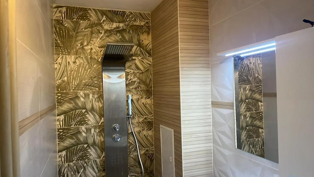 Stylish Apt, Free Parking, Near Center & Airport Βάρνα